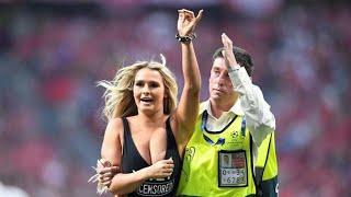 Liverpool vs Tottenham : Hot Girl Kinsey Sue Invades Pitch During Champions League Final Madrid 2019
