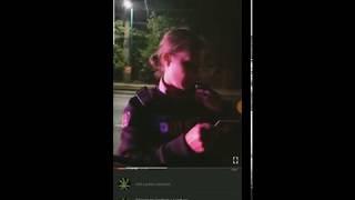 POLICE OFFICER ABUSING HER AUTHORITY FEMALE CITIZEN DOESN'T BACK DOWN (1st amendment audit)