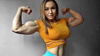 BEST OF GIRLS BICEPS | Workout And Flexing ???? | Part 11