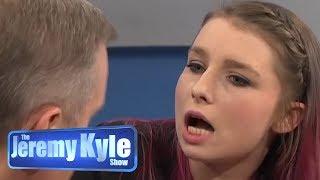 Woman Arouses Suspicion When She Keeps Mentioning the Police | The Jeremy Kyle Show