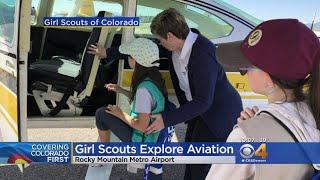 Female Pilots Show Girl Scouts The Ropes